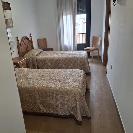 Guest house Cafeteria Restaurante Astigi 3*